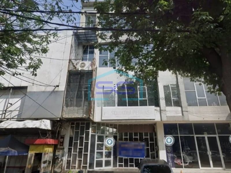 Disewakan Ruko di Kebon Jeruk, Jakarta Barat Luas Bangunan 210 m2
