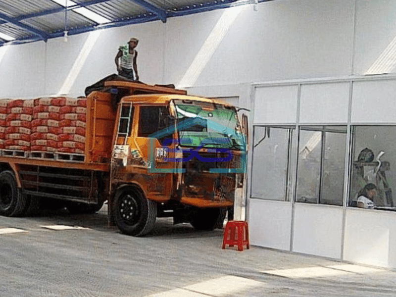 Disewa Gudang Siap Pakai Strategis Di Satria raya .