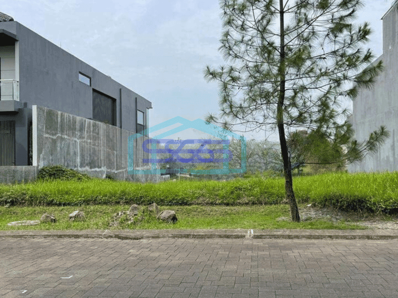 Dijual Kavling Exclusif View Danau di Kota Baru Parahyangan, Bandung