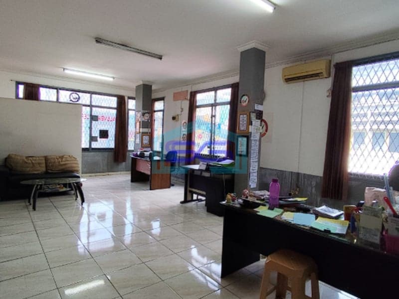 Dijual Ruko 4 Lantai di Jalan Letkol Iskandar Palembang Cocok Buat Usaha! LT 100m2