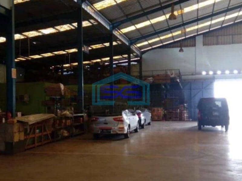 Dijual Gudang di Karawang Barat Luas Tanah 2400 m²