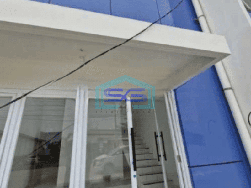 Disewakan Gudang Akses Container 40 Feet di Dadap Tangerang Luas Bangunan  300 m²