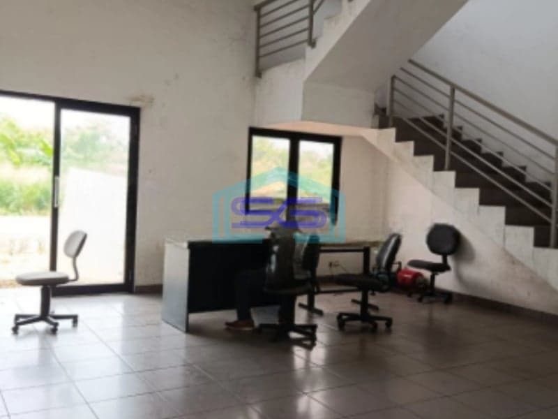 Disewakan Gudang di Neglasari Tangerang Sudah Renovasi SHM LT 636m2