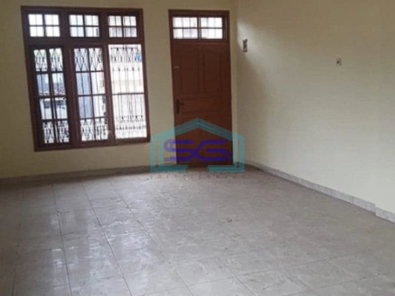 Dijual Ruko Siap Pakai Lokasi Strategis dan Ramai di Jembatan Dua Jakarta Barat LB 200m2
