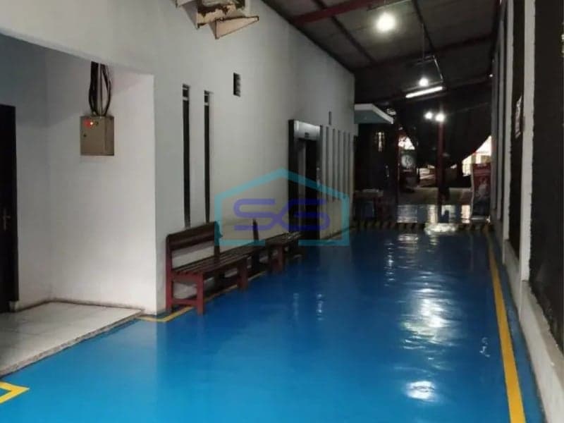 Disewakan Gudang Mainroad Cimahi Jawa Barat Luas Bangunan 3600 m²
