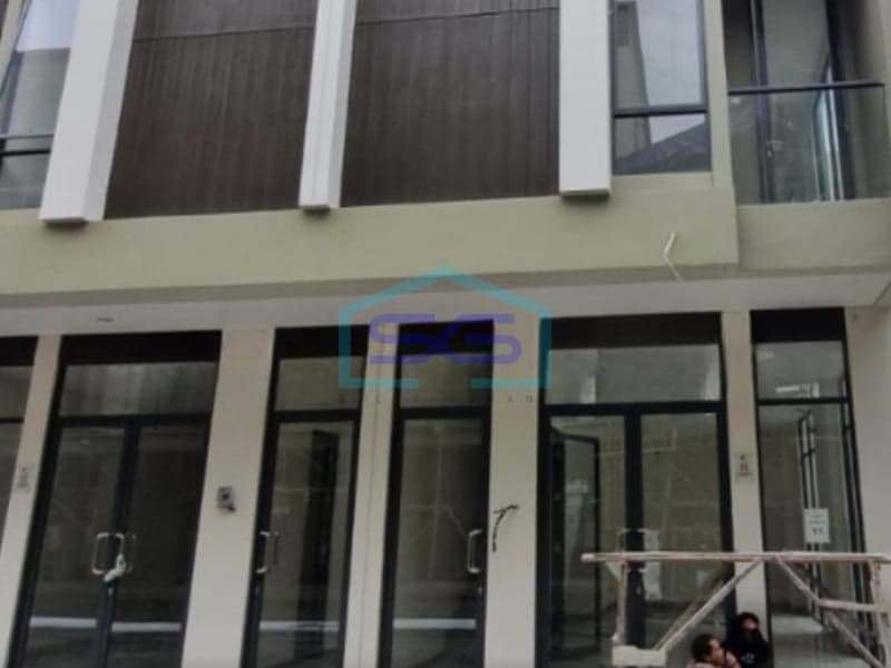 Disewakan Ruko Lokasi Ramai di Verona Junction, Tangerang Banten LB 100 m²