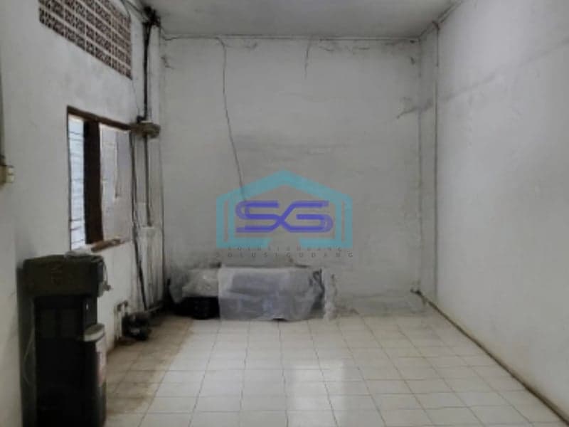 Dijual Ruang Usaha Luas Tanah 537 m² Lokasi Strategis di Cengkareng Jakarta Barat