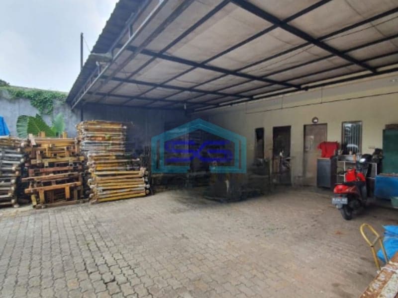 Dijual Ruko Lokasi di Meruya Jakarta Barat Luas Tanah 493m2