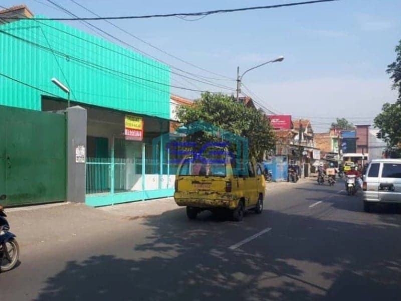 Dijual Ruko Strategis 2 Lantai di Jl. Raya Caringin Bandung LB 140m2