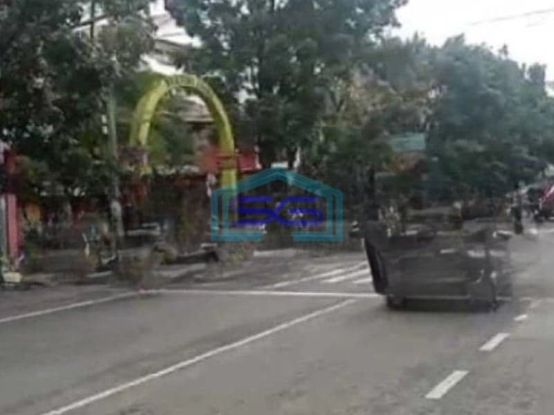 DiJual Ruko Pusat Kota Strategis!!! Jl Dewi Sartika Regol Bandung Luas Bangunan  300 m²