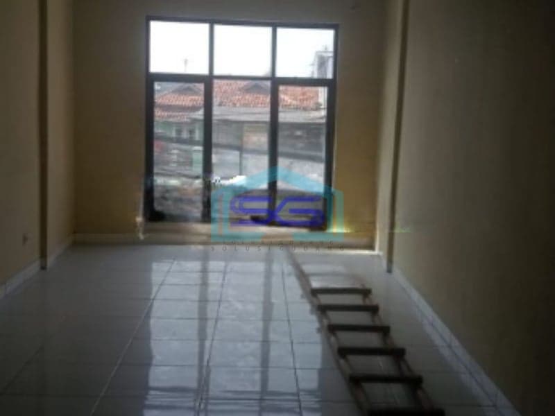 Disewakan Ruko 2 Lantai di Cikarang Barat Bekasi Luas Bangunan 105m2