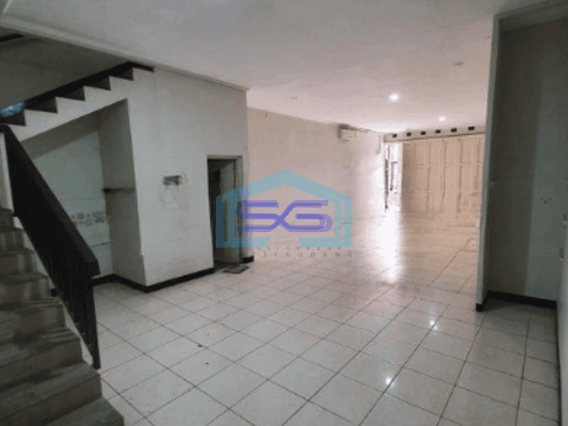 Dijual Ruko Siap Pakai Cocok Untuk Segala Usaha di Moch Toha Bandung Luas Bangunan  240 m²
