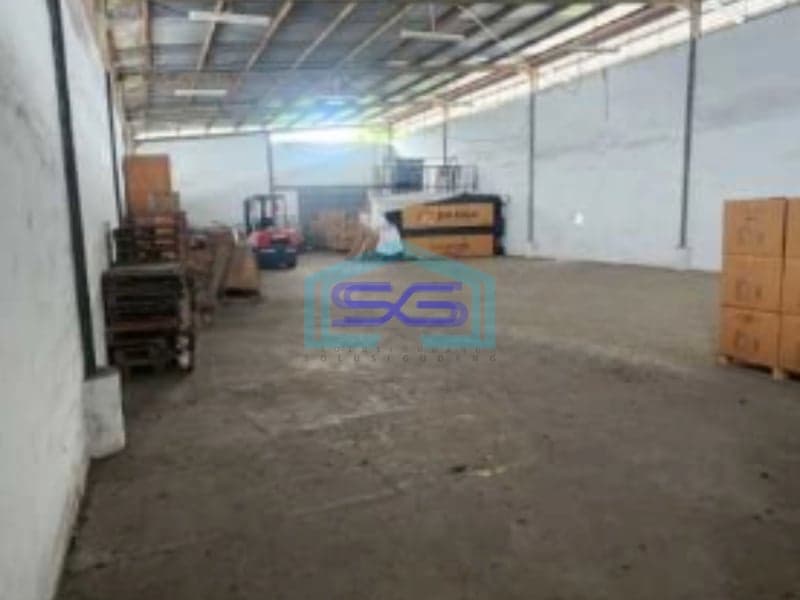 Disewakan Gudang Bagus Parkir Kontainer 40 ft Di Kalideres Jakarta Barat LT 1821m2