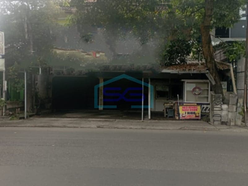 Disewakan Ruko 2 Lantai di Jl Parangtritis, Panggungharjo Sewon Bantul Yogyakarta LT 201m2