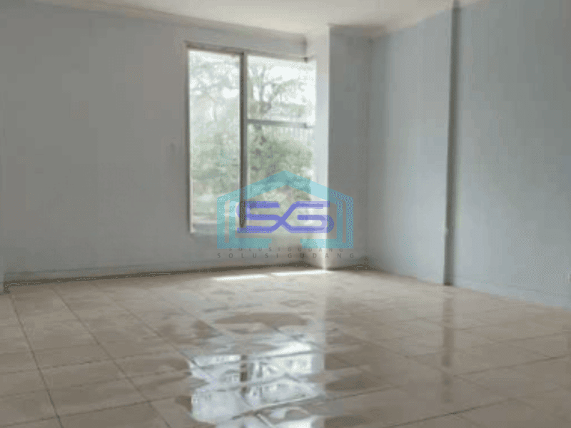 Disewakan Ruko 3 Lantai Lokasi Strategis di Harapan Indah Bekasi Luas Bangunan 180 m²