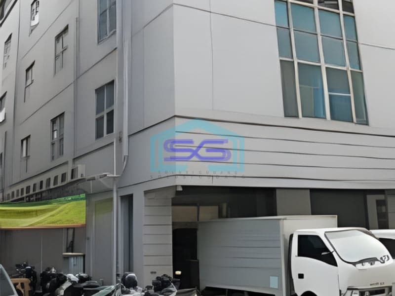 Dijual Ruko Luas Tanah 136 m² Lokasi di Kembangan Jakarta Barat