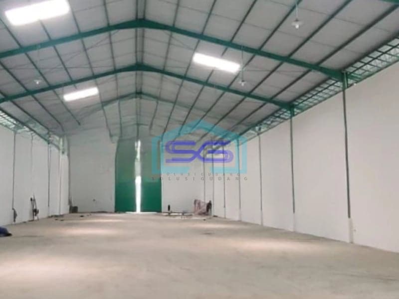 Disewakan Gudang Luas Bangunan  1020 m² Lokasi Strategis di Ngaliyan Semarang