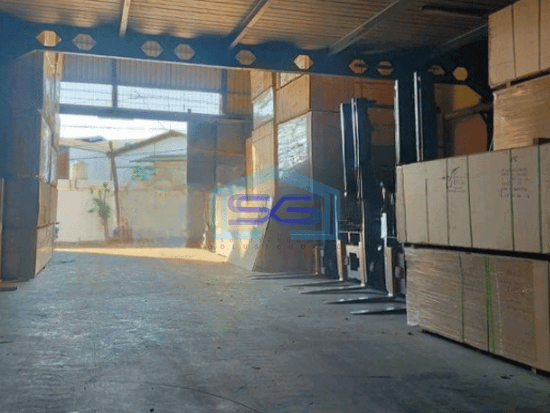 Dijual Gudang Luas Bangunan 1662 m² di Margomulyo Surabaya Akses Container 40 Feet