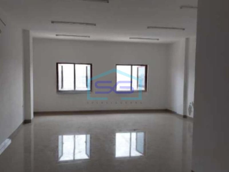 Warehouse+Office For Rent, Ready to Use in Kapuk Raya, North Jakarta, BUA 616 sqm