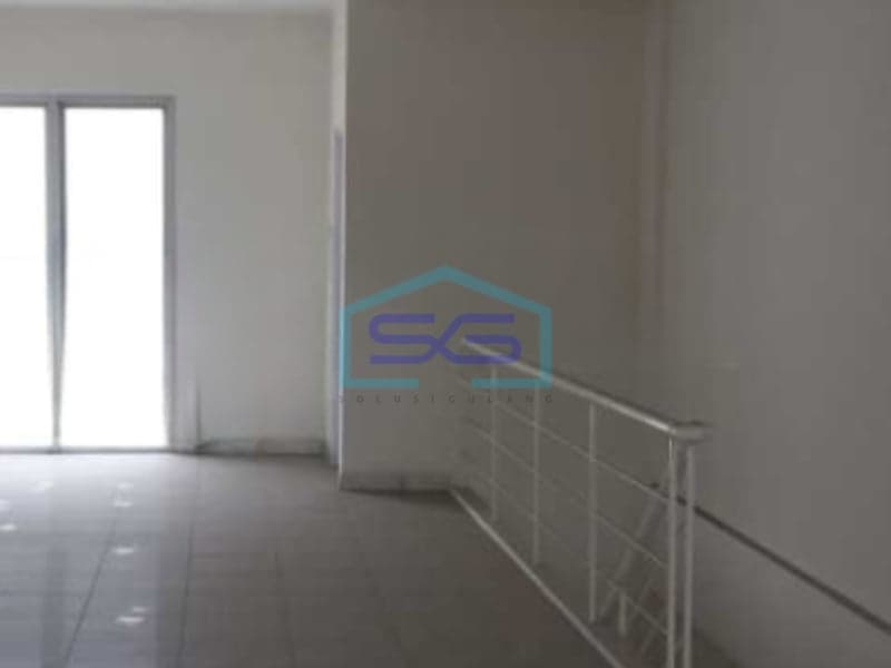 For Sale Cheap Strategic Shophouse Cikupa Tangerang Building Area 135 sqm