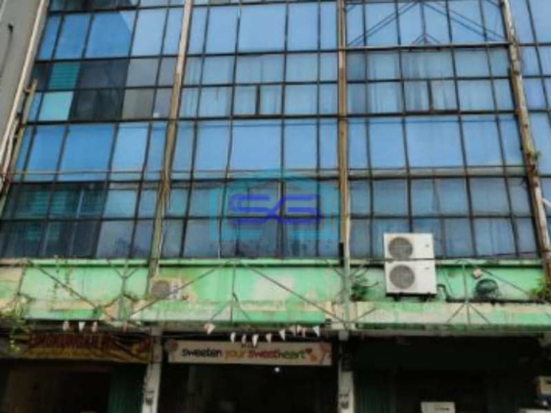 Dijual Ruko Lokasi Strategis Luas Bangunan  300 m² di Jakarta Utara