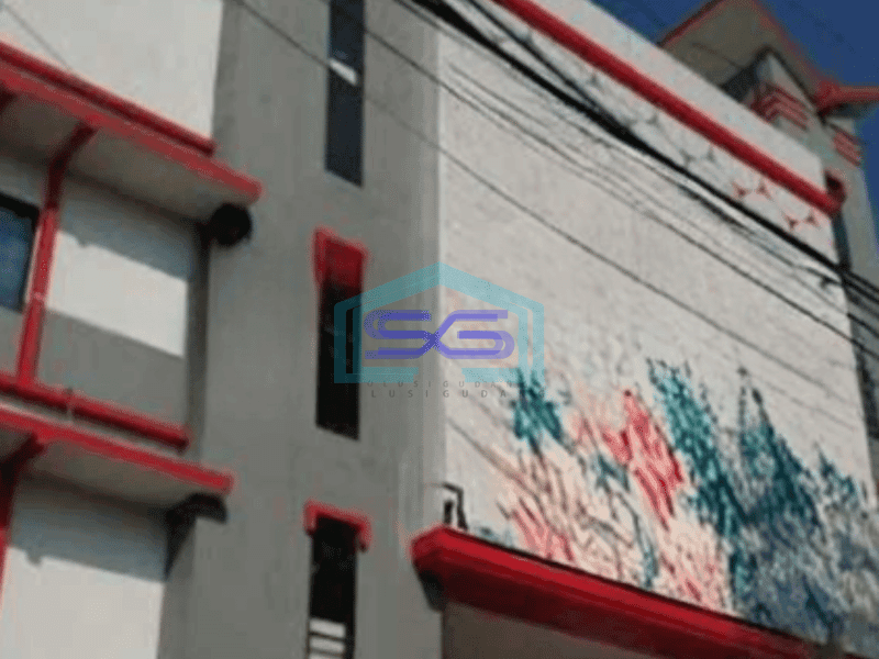 Dijual Ruko Luas Bangunan 1639 m² Lokasi Strategis di Ngagel Surabaya