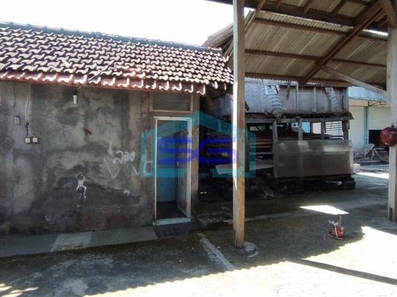 Disewakan Gudang Dengan Fasilitas Kantor Dan Halaman Luas lokasi Kerobokan