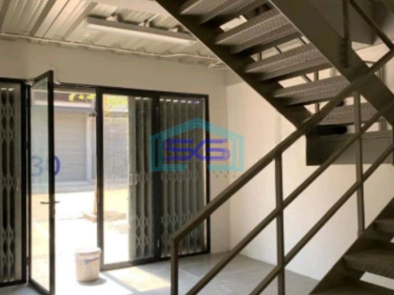 Disewakan Gudang 3in1 Lokasi di Duta Indah Starhub Tangerang Luas 274m2