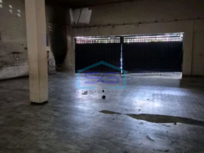 2-Story Shophouse for Rent with 366 m² Land Area in Sidoarjo, East Java