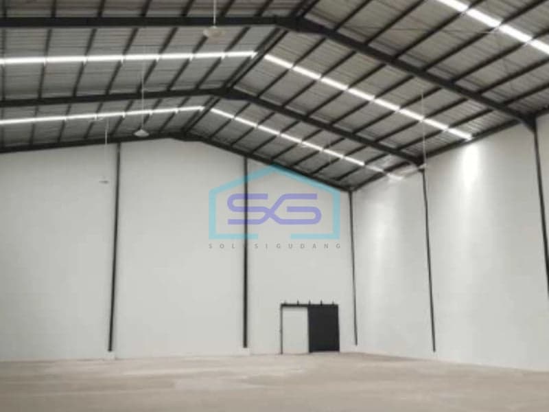 Disewakan Gudang dan Kantor Izin Industri di Kawasan Pergudangan Legok, Tangerang - LB 1800m2