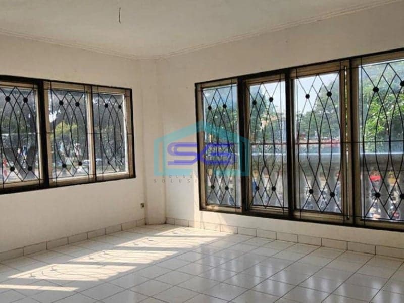 Disewakan Ruko Siap Usaha Di Pasar Modern Bsd Serpong Tangerang Lokasi Premium