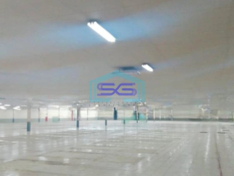Disewakan Gudang Lokasi Bebas Banjir Luas Bangunan  12000 m² di Cicalengka Bandung