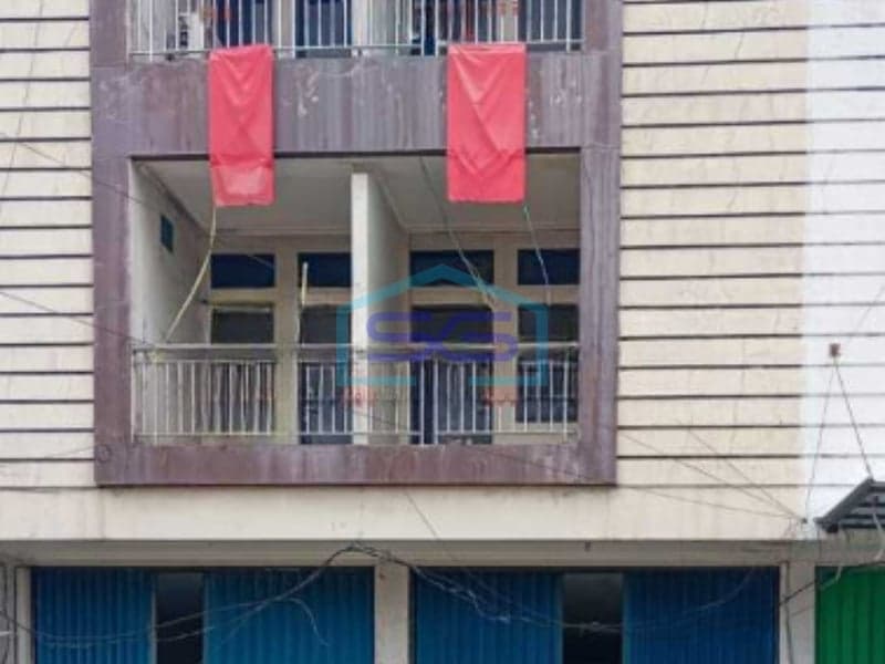 For Rent: Adjacent Shophouses Near Open University in Cireunde, Tangerang BUA 535 sqm