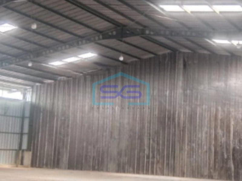 Disewakan Gudang Luas Tanah 720 m² Bebas Banjir di Kapuk Kamal Jakarta Barat