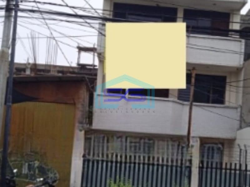 Disewakan Ruko 3 Lantai Luas Tanah 247 m² Lokasi Surabaya Kota