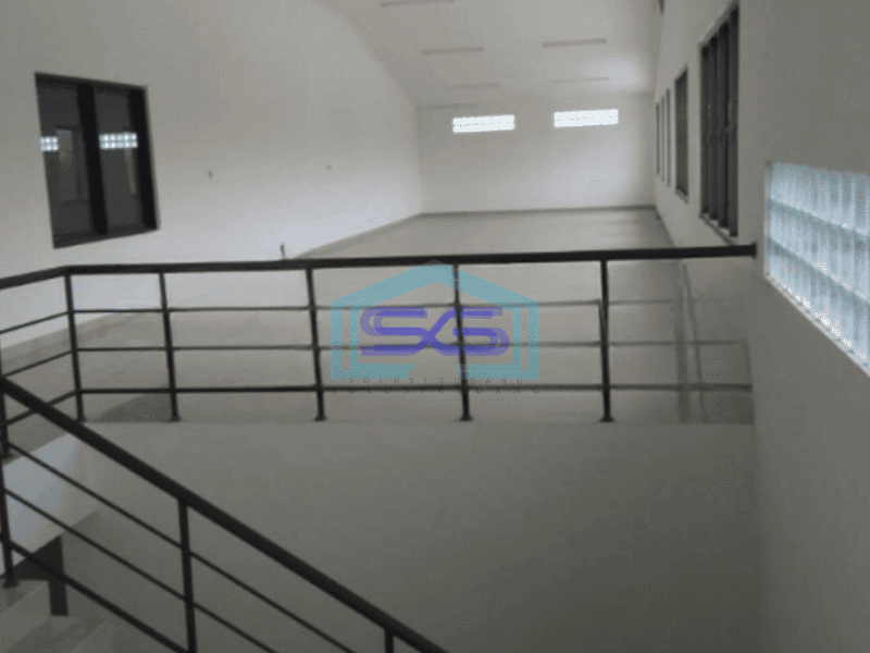 Dijual Gudang di Kopo Bandung Lokasi Bebas Banjir Luas Bangunan 2500 m²