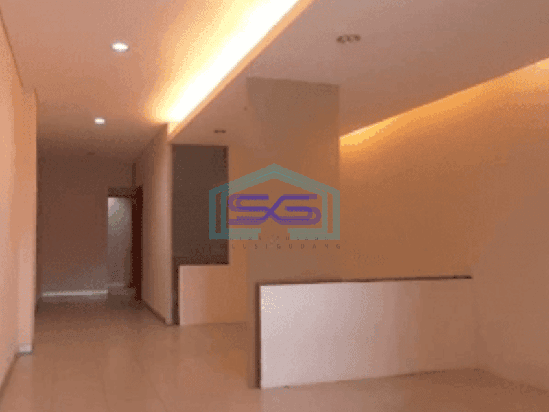 Disewa ruko komersial rapi di Bandengan Jakarta Utara