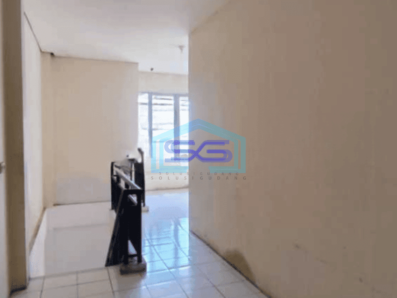 Disewakan Ruko 3 Lantai Luas Bangunan 216 m² Lokasi Rungkut Surabaya