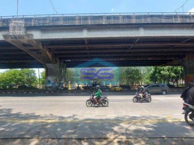Dijual Gudang Yos Sudarso Jakarta Utara LT 2600m2 Lokasi Bagus Pinggir Jalan Raya