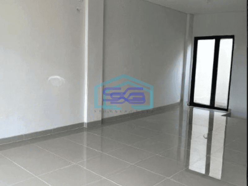 Disewakan Ruko 2 Lantai di Wiyung Suabaya Siap Huni Lokasi Strategis