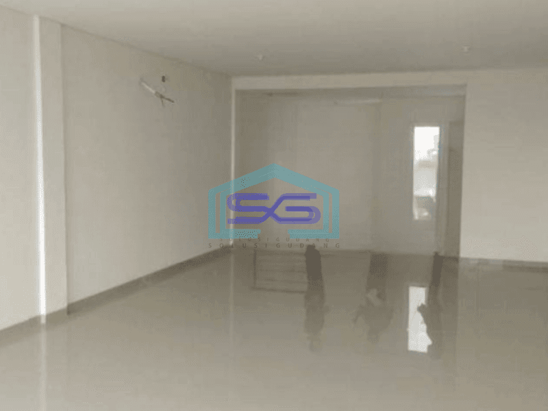 Dijual Ruko 3 Lantai Luas Bangunan  213 m² di Cikokol Tangerang