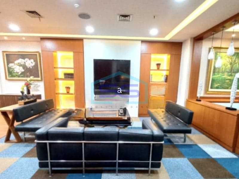 Disewakan Ruang Usaha di Soho Capital, Jakarta Selatan LB 310.46 m2