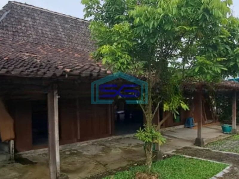 Disewakan Ruang Usaha Cocok Untuk resto Di Mlati Sleman Luas Bangunan 250 m²