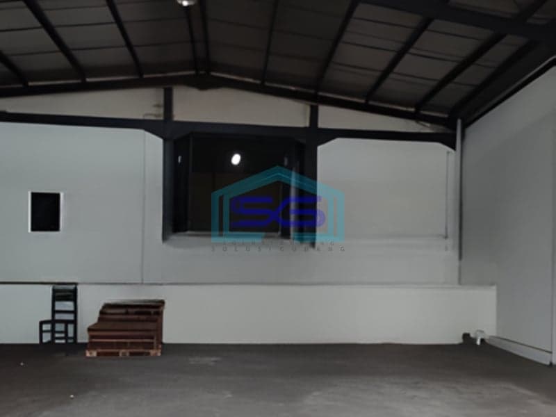 Disewakan Gudang Luas Bangunan 600 m² Lokasi Cilicing Jakarta Utara