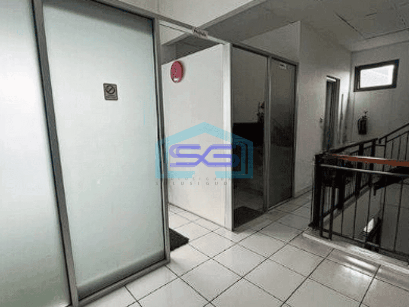 Disewakan Ruko Siap Huni Di Daerah Mekar Wangi Bandung LT 100m2