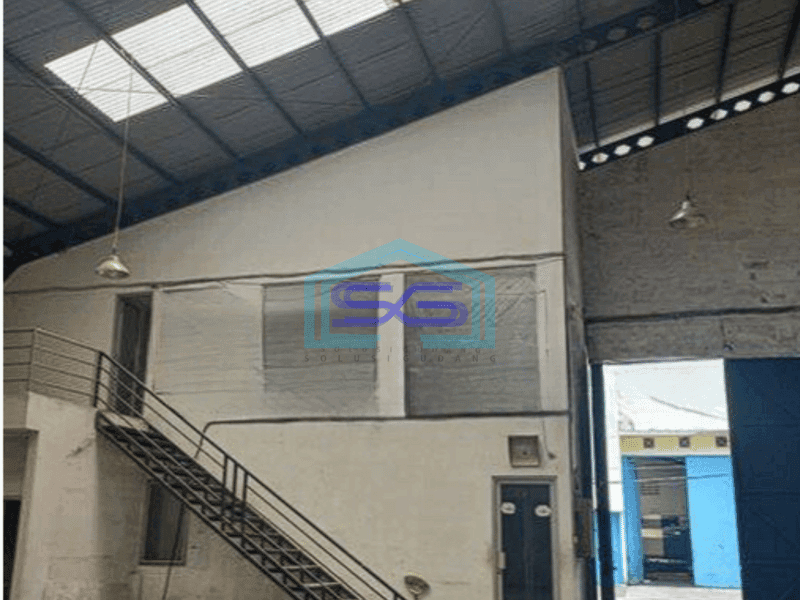 Dijual gudang besar muat container 40 feet di Jatake