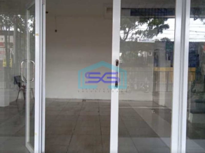 Di Sewakan Ruko 3 Lantai Di Daerah Komersil Radio Dalam Jakarta Selatan Luas Bangunan 120 m²