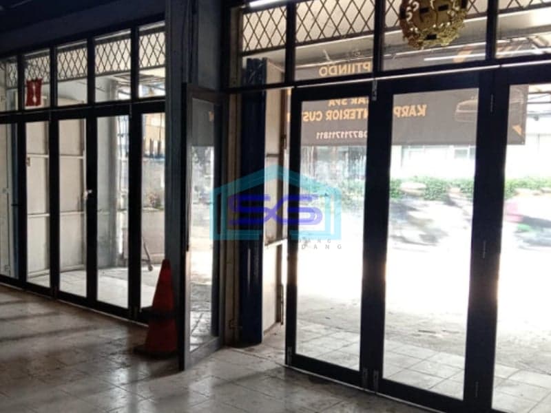 Dijual Ruko Gandeng 3 Lokasi Strategis Jakarta Selatan LB 450m2