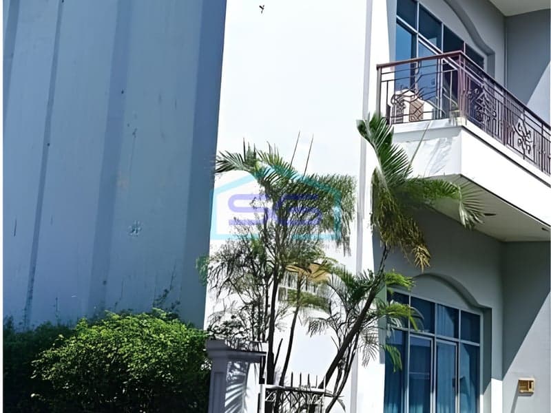 Dijual Gedung Kantor Harga Bawah Pasar di Bandung Jawa Barat Luas Tanah 15000 m²