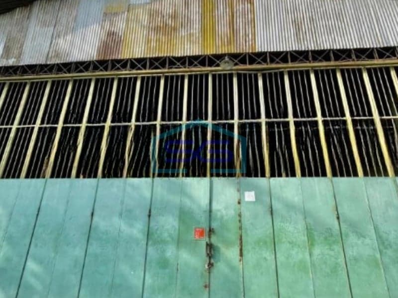 Dijual Gudang Bebas Banjir Luas Tanah 1700 m2 Lokasi Surakarta Jawa Tengah